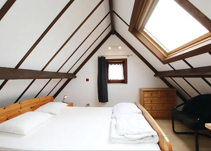 Prázdninový dům Zeebos Ref 236