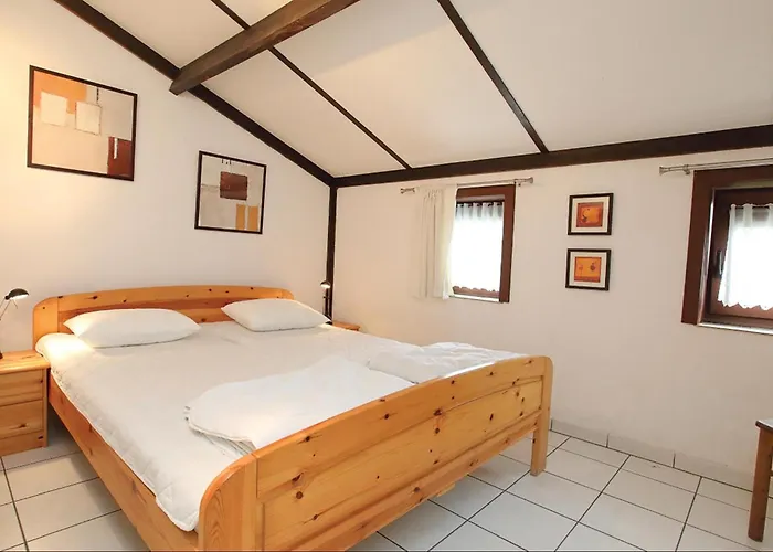 Zeebos Ref 236 בית נופש *